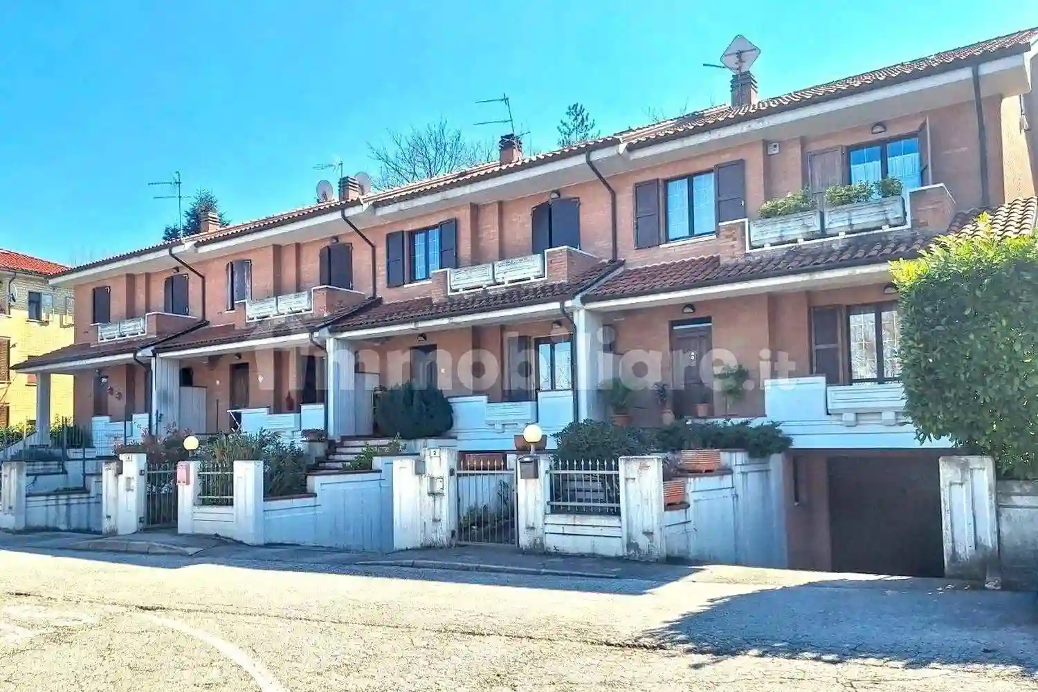 Villetta a schiera - foto 2