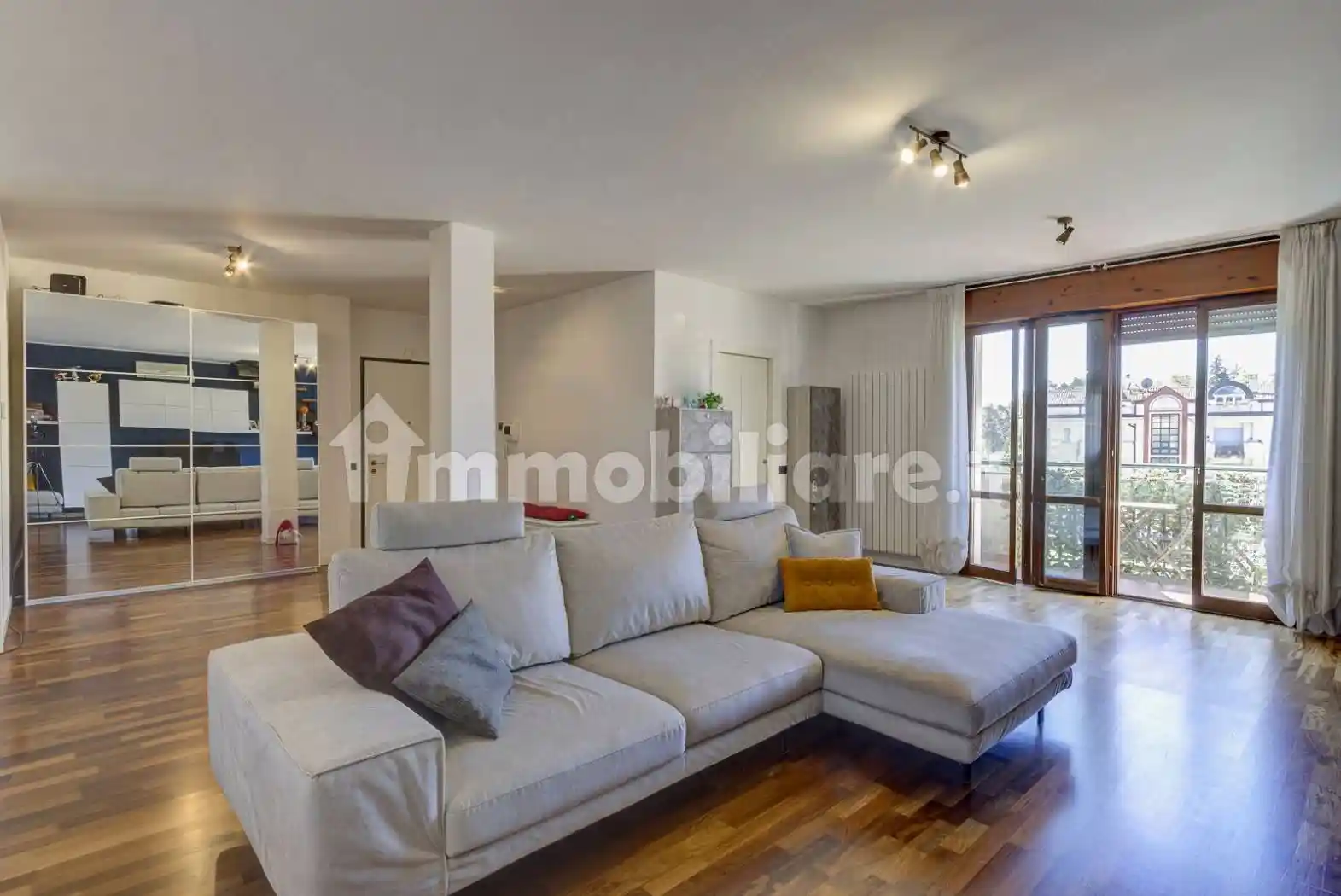 Appartamento in vendita a Villa Guardia