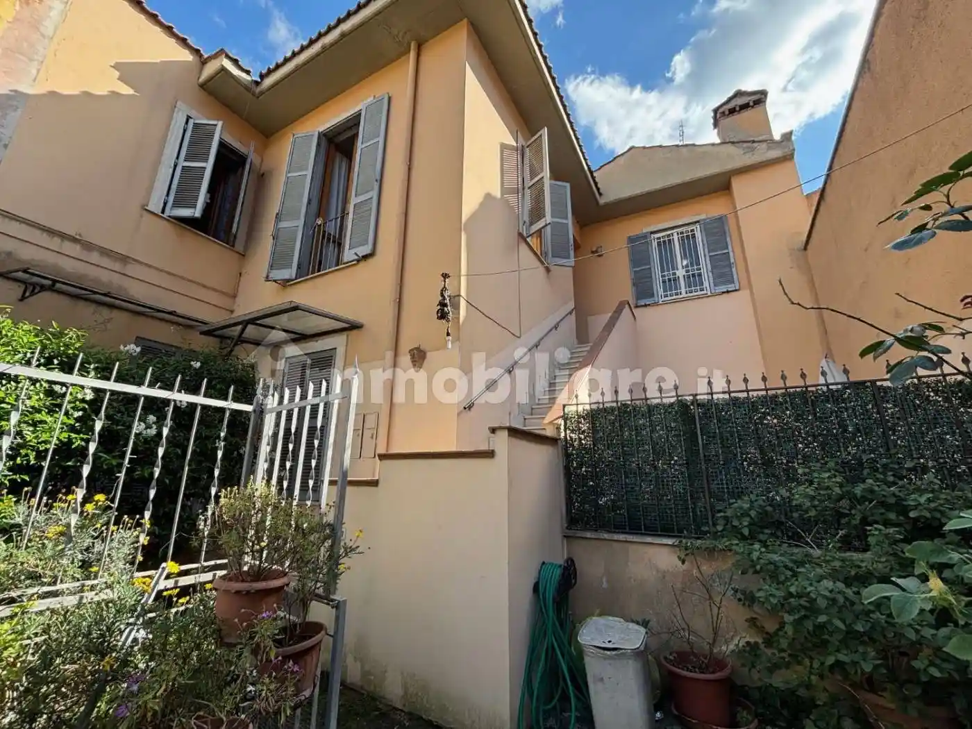 Appartamento in vendita a Grottaferrata