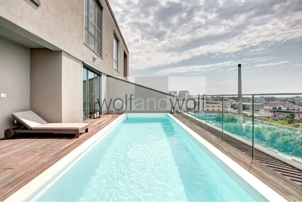 Penthouse - Attic in vendita a Milan