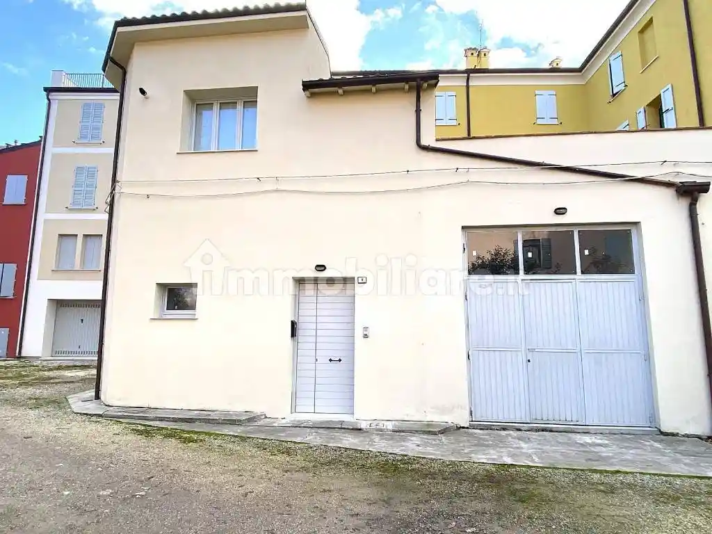 Casa indipendente in vendita a Finale Emilia