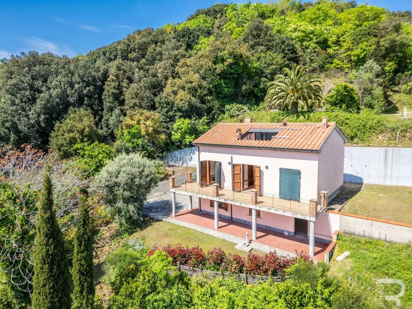 Villa in vendita a Sassetta