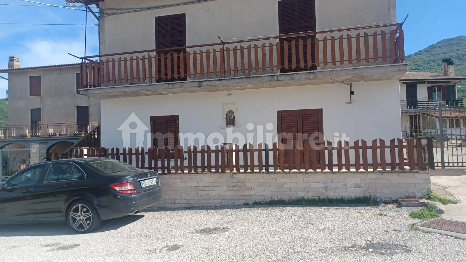 Appartamento in vendita a Pereto