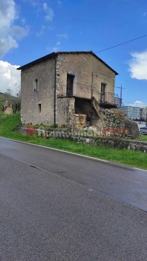 Rustico - Casale in vendita a Pescosolido