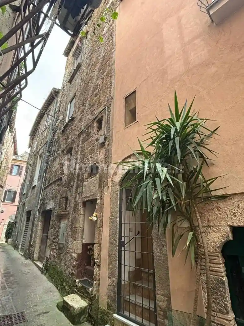 Casa indipendente in vendita a Orte