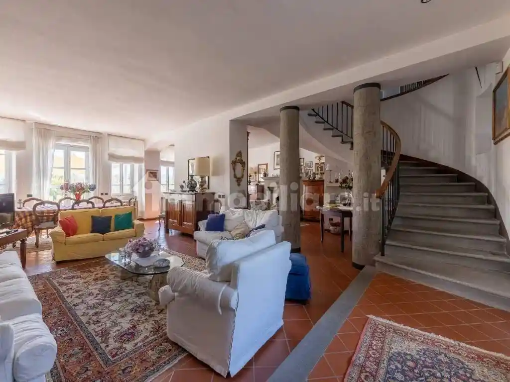 Palazzo - Edificio in Vendita - foto 4