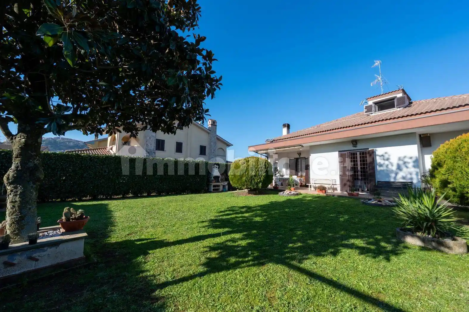 Villa in vendita a Colonna