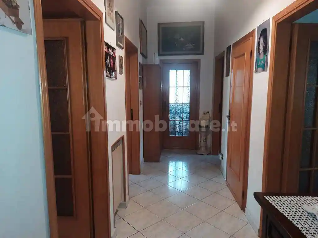 Appartamento in vendita a Livorno