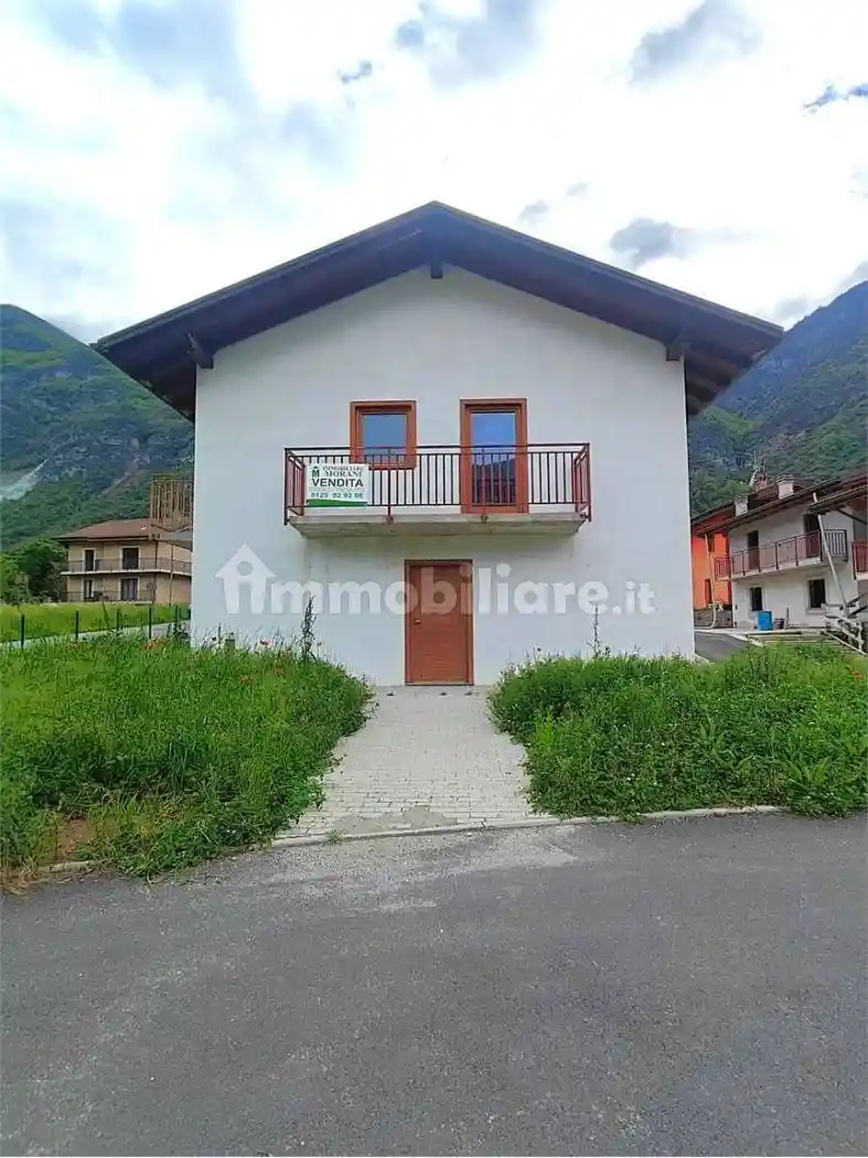 Villa a schiera frazione Fabbrica, Champdepraz - foto 3