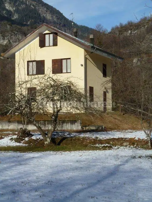 Casa indipendente in vendita a Baceno