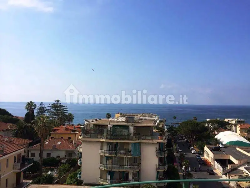 Appartamento in affitto a Sanremo