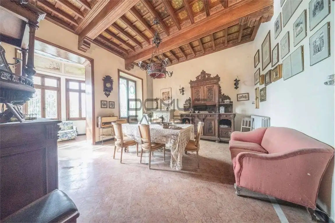 Palazzo - Edificio in Vendita - foto 4