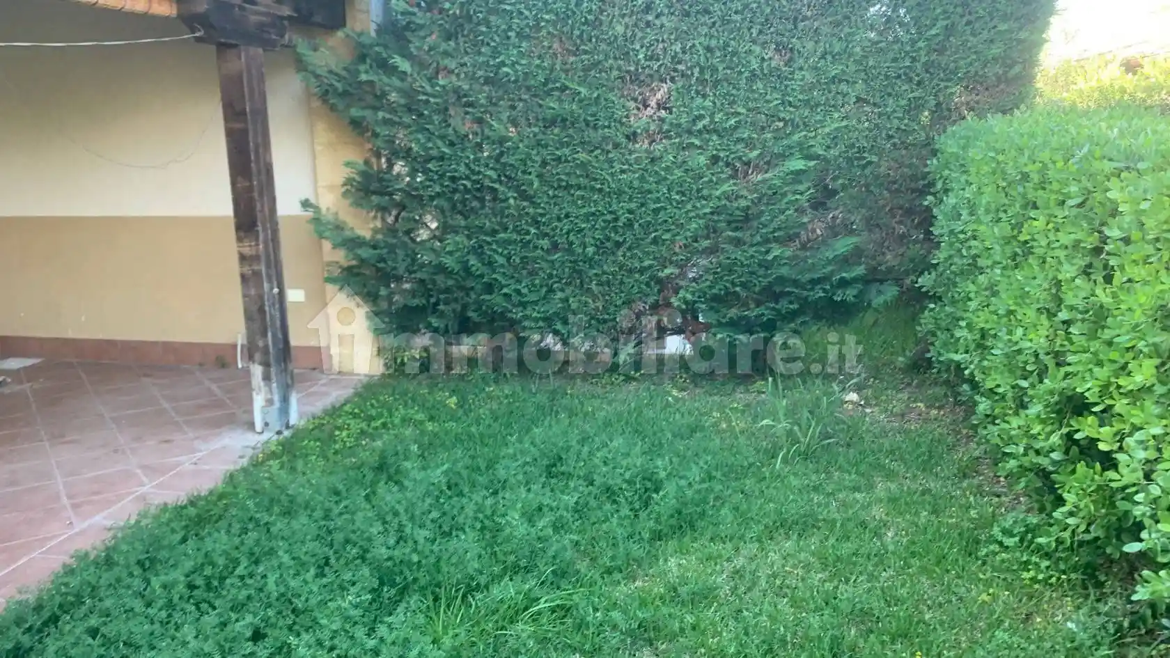 Villetta a schiera in vendita a Campofelice di Roccella