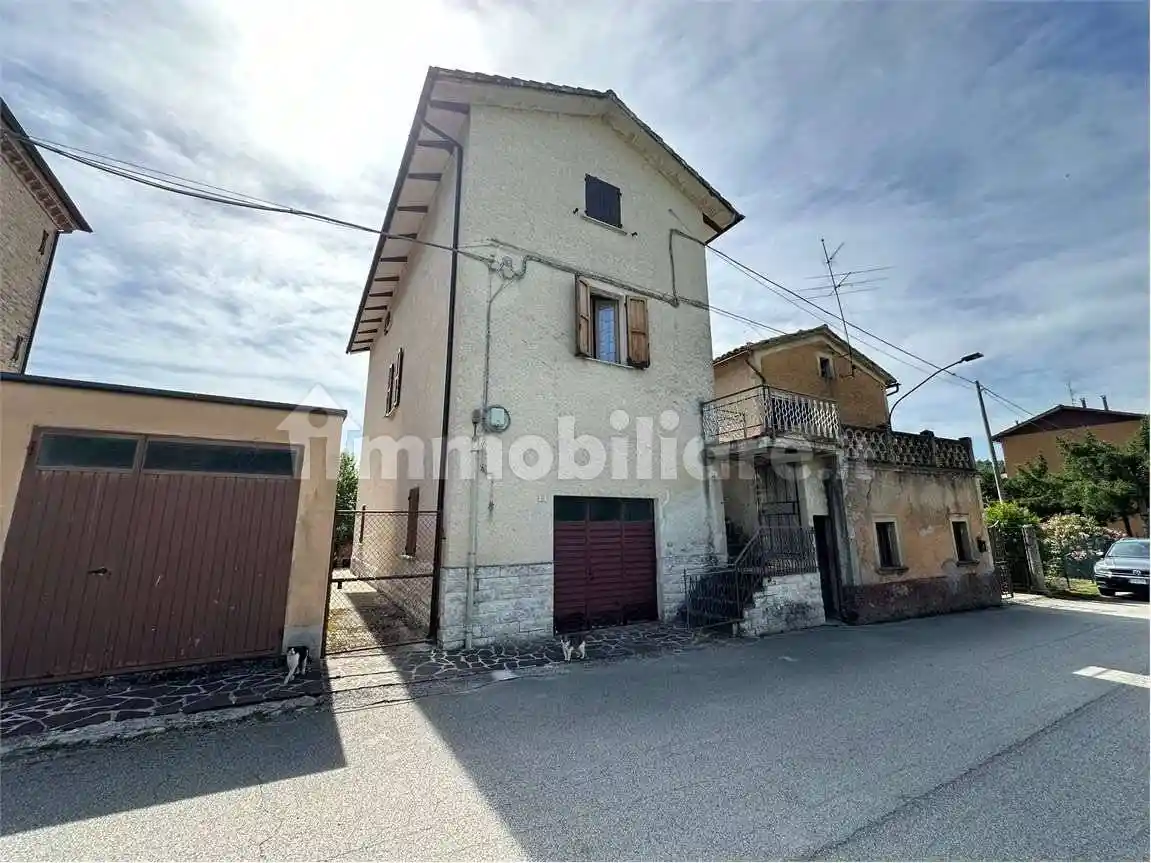 Casa indipendente in vendita a Gubbio