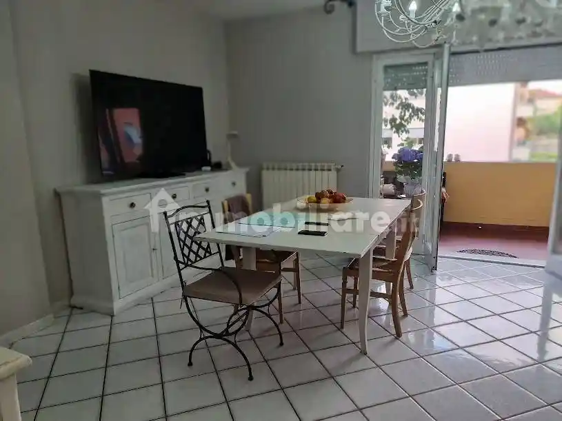 Appartamento in vendita a Carrara
