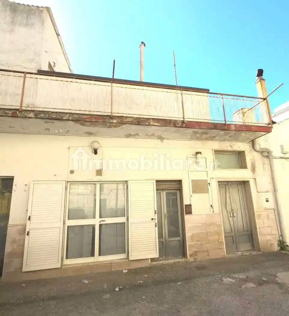 Casa indipendente in vendita a Santeramo in Colle