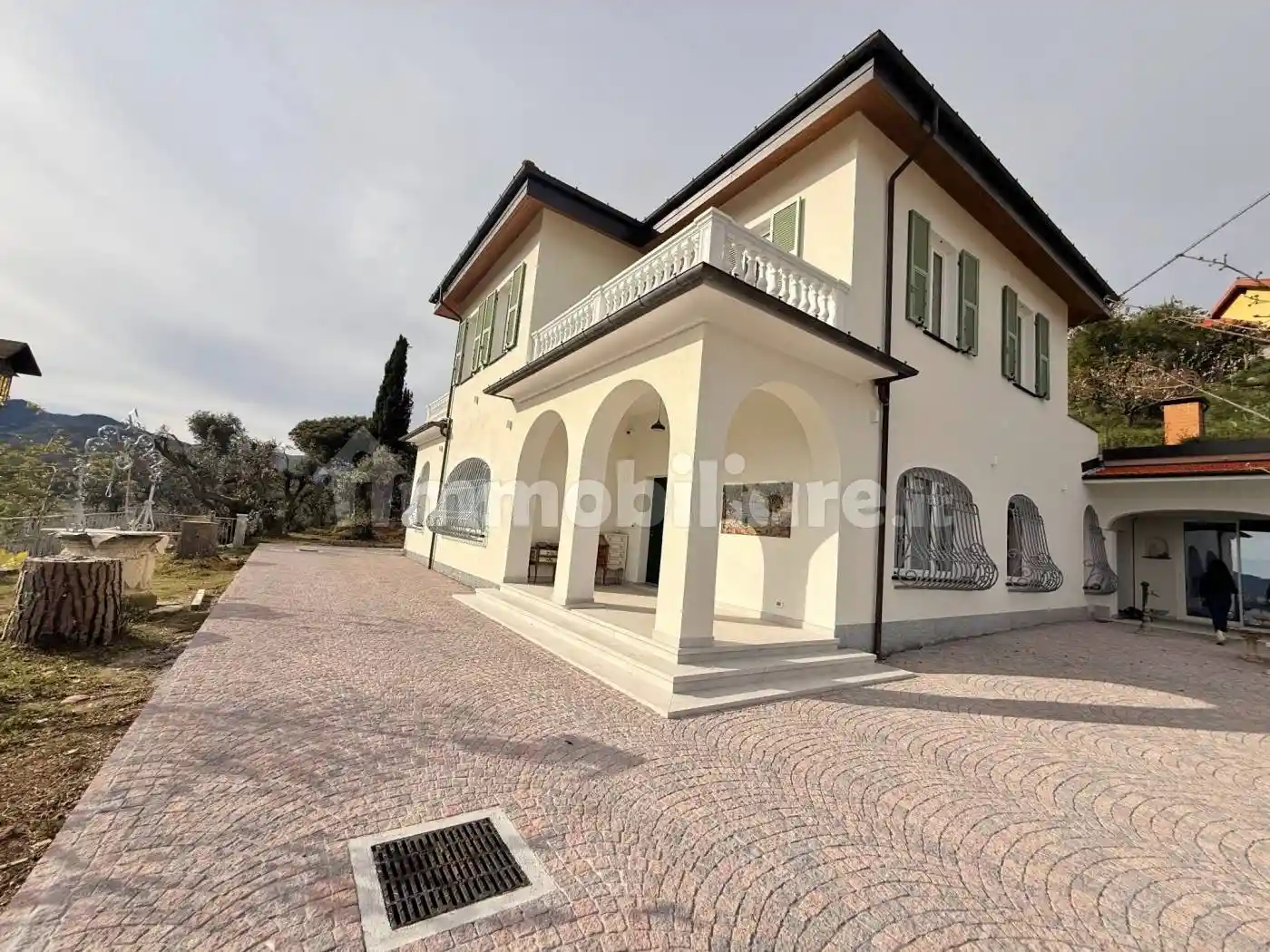 Villa in affitto a Albisola Superiore