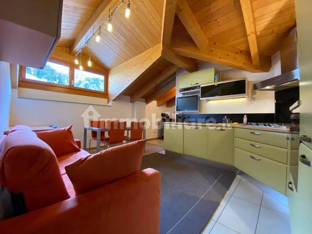 Trilocale via Corti 63, Centro, Campodolcino - foto 5