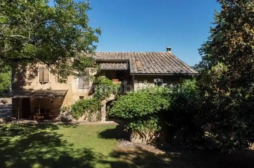 Rustico - Casale in vendita a Sovicille