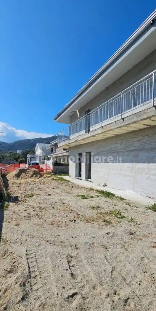 Villa bifamiliare via Filippo Turati, Montepaone Lido, Montepaone - foto 3