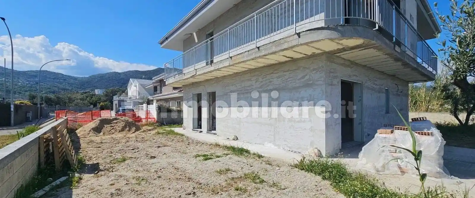 Villa bifamiliare via Filippo Turati, Montepaone Lido, Montepaone - foto 4