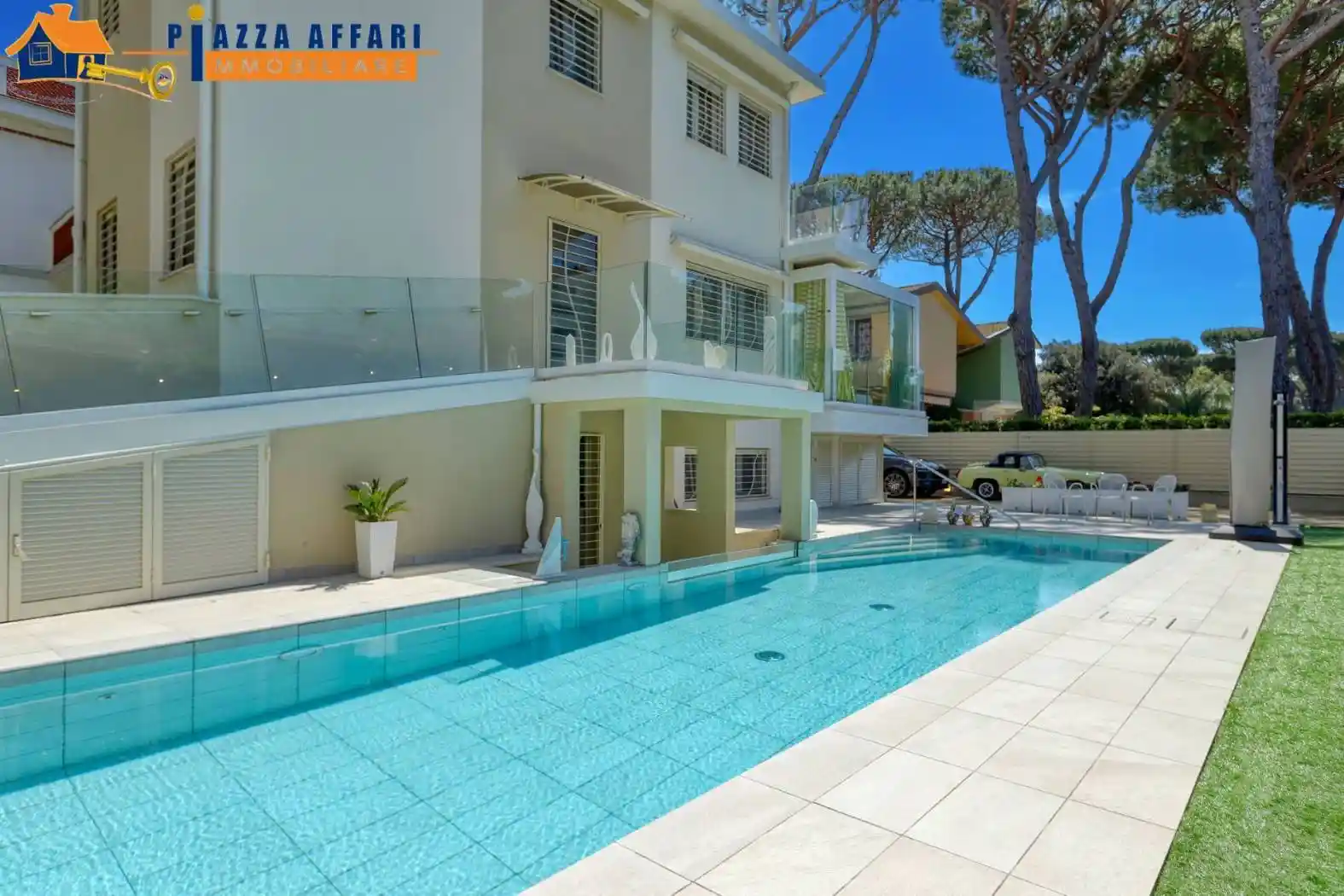 Casa indipendente in vendita a Camaiore