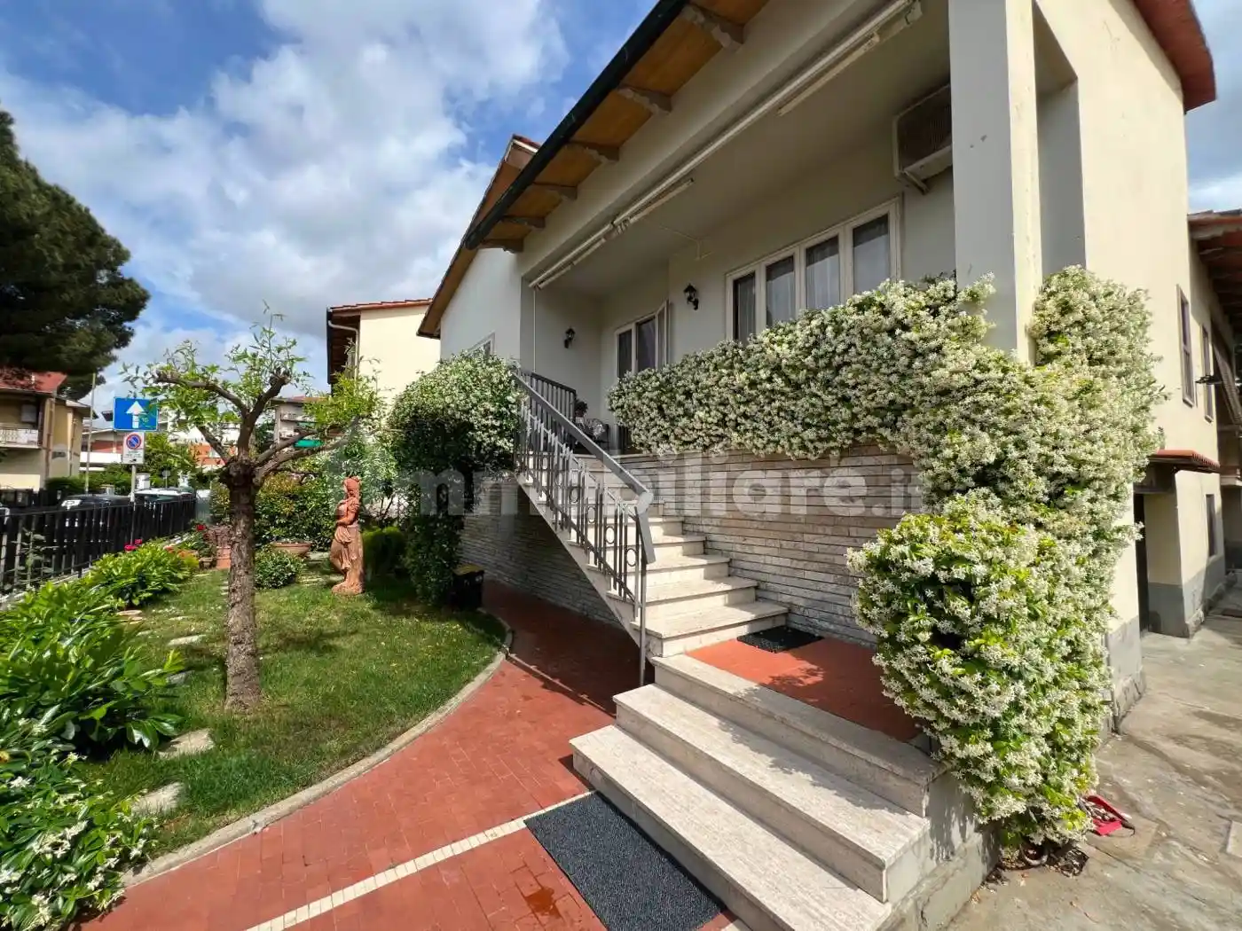 Villa in vendita a Campi Bisenzio