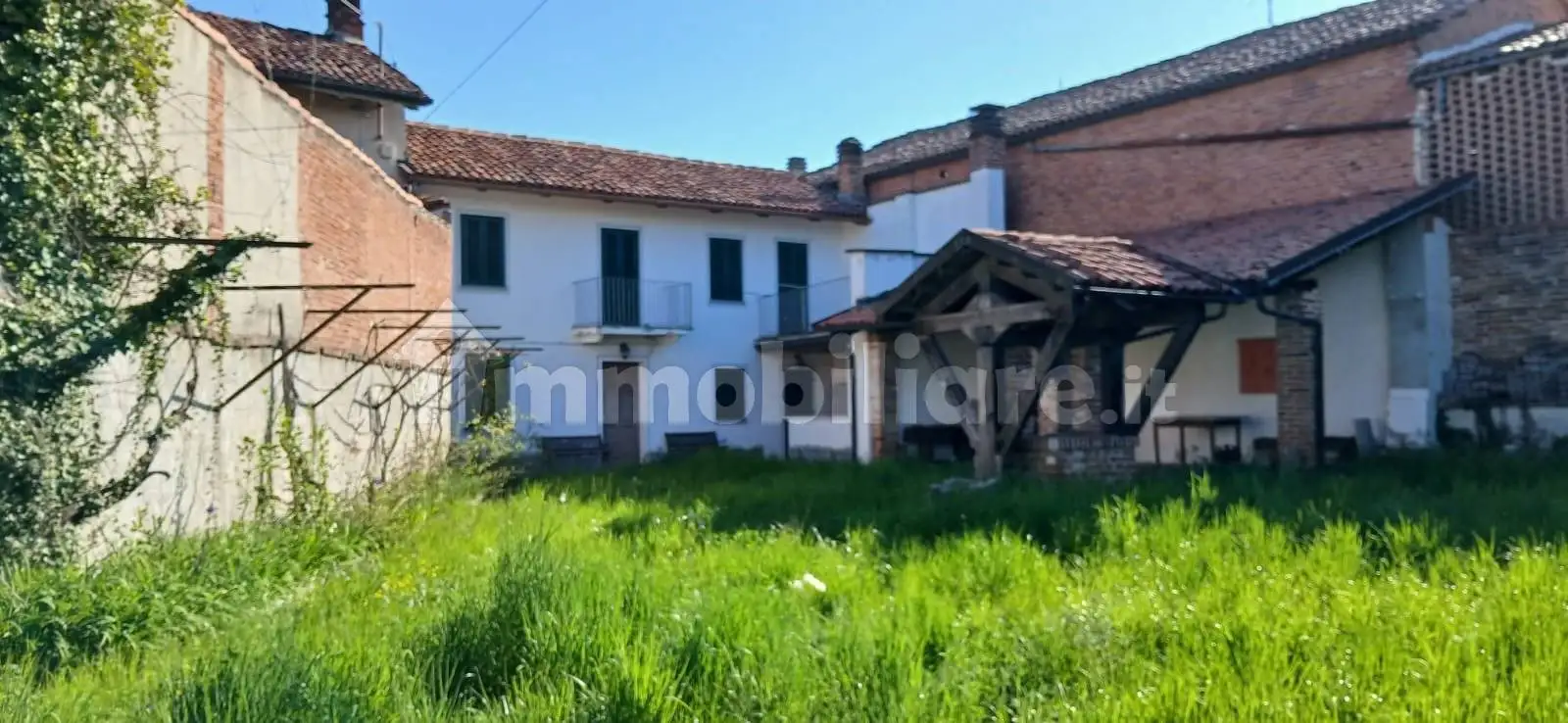Rustico - Casale in vendita a Albugnano
