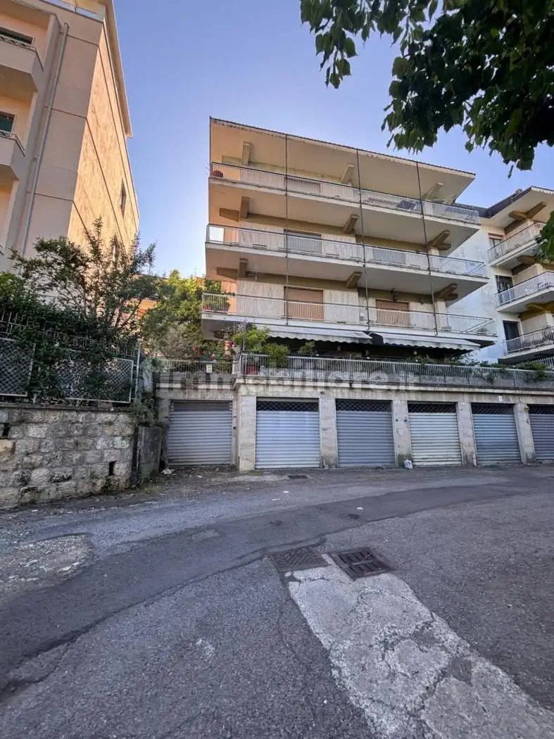 Appartamento in vendita a Cosenza