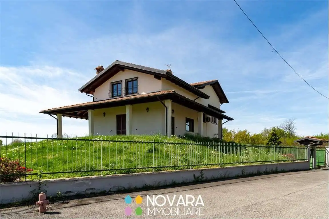 Villa unifamiliare via Caduti di Kindu e Nassiryia, 15, Carpignano Sesia - foto 2