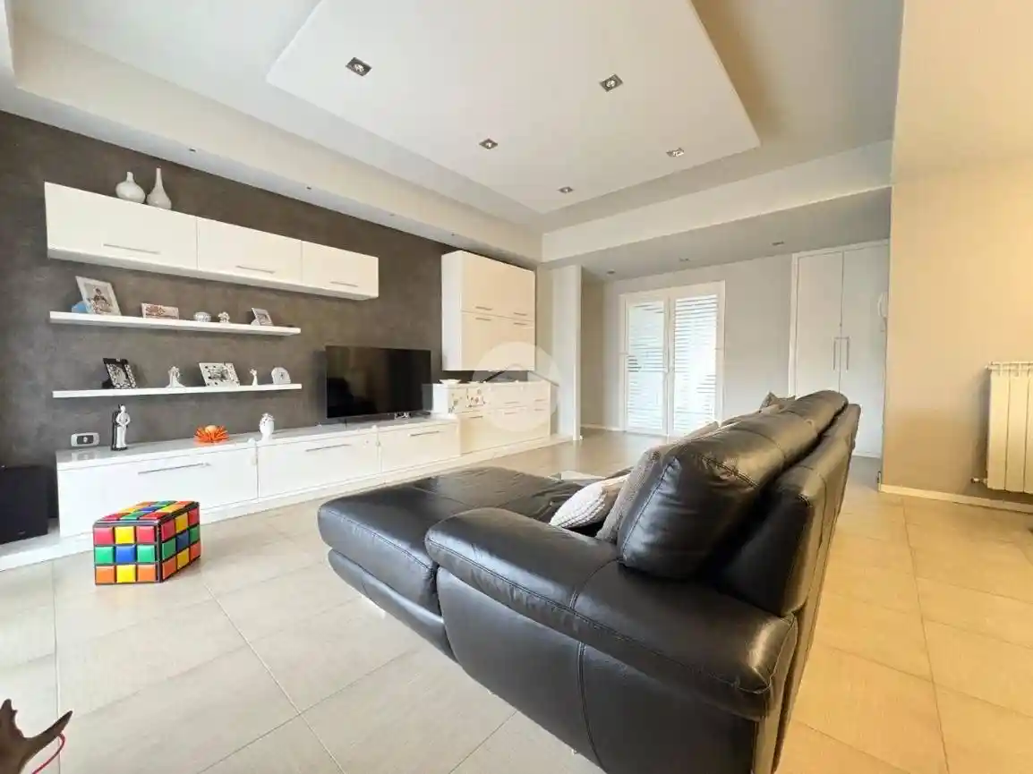 Appartamento via Sant' Antonello 215, Settimo, Montalto Uffugo - foto 4