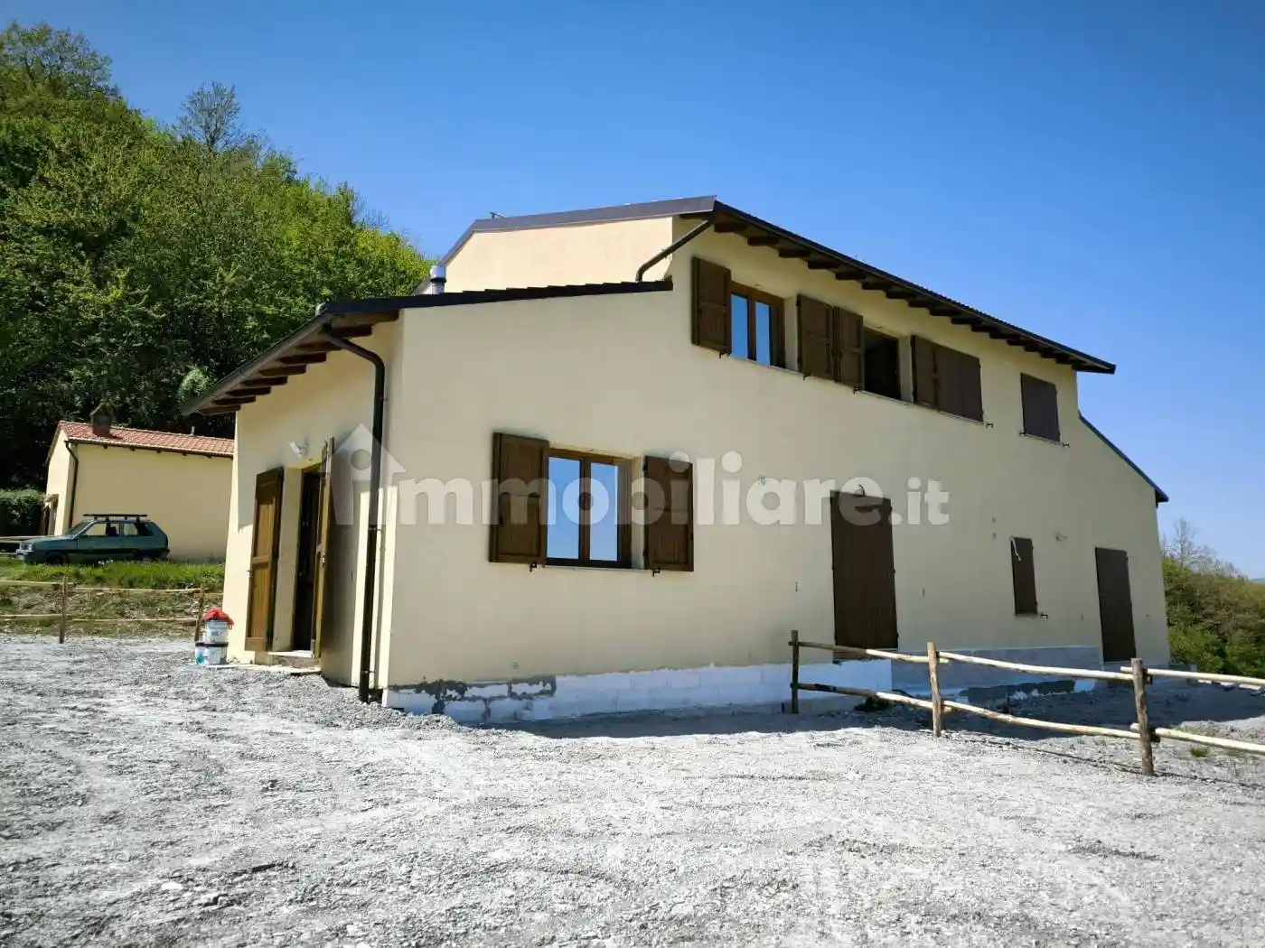 Casa indipendente in vendita a Firenzuola