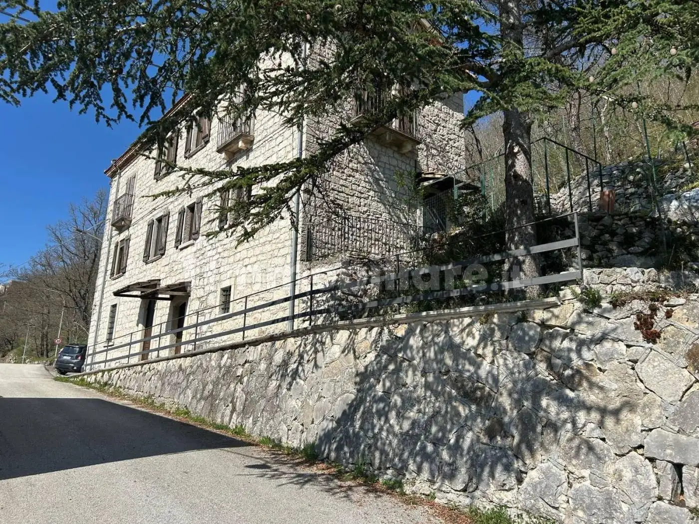Casa indipendente in vendita a Sessano del Molise
