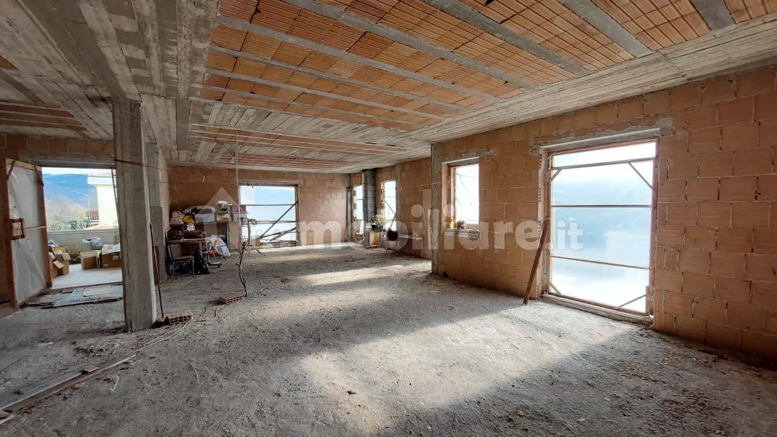 Appartamento in vendita a Pesche