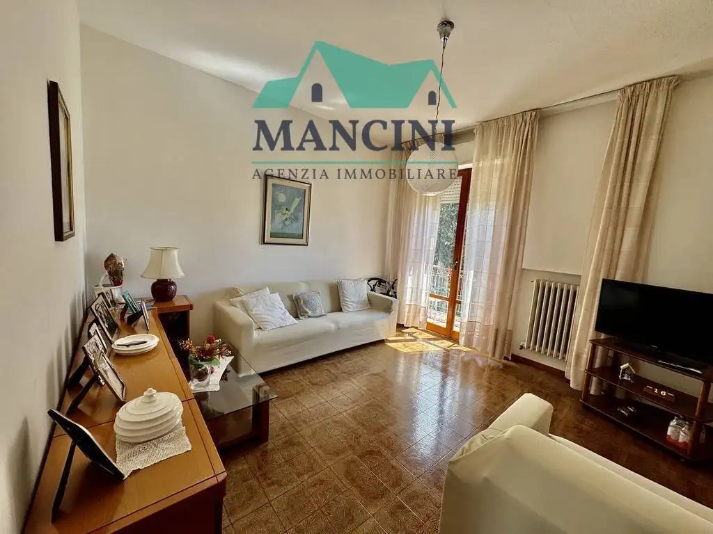 Appartamento in vendita a Jesi