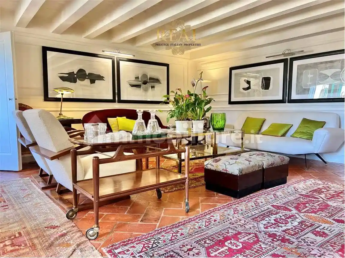 Appartamento in vendita a Firenze