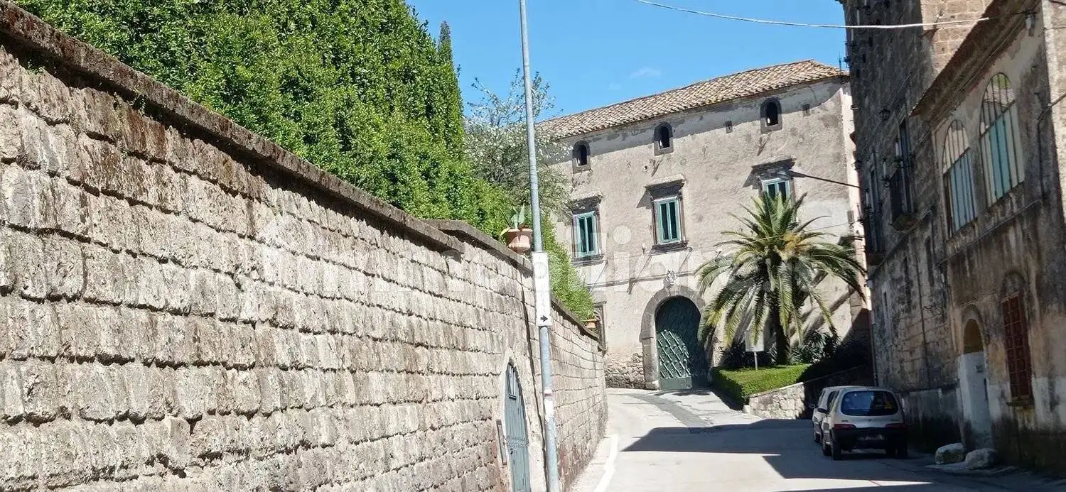 Appartamento in vendita a Caserta