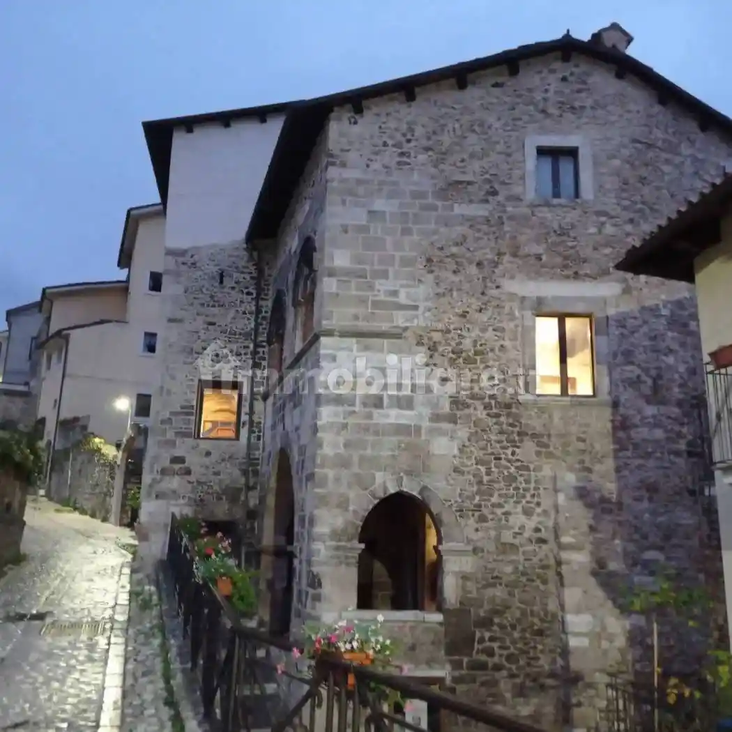 Trilocale via De Letis, Centro, Castel di Sangro - foto 2