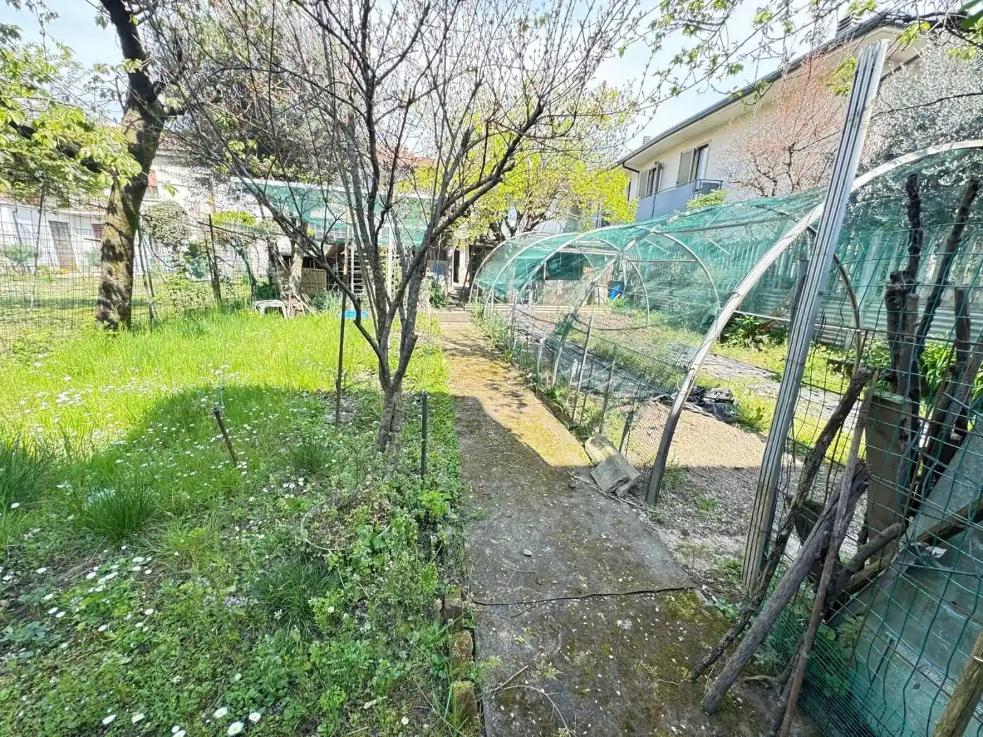 Casa indipendente in vendita a Desio