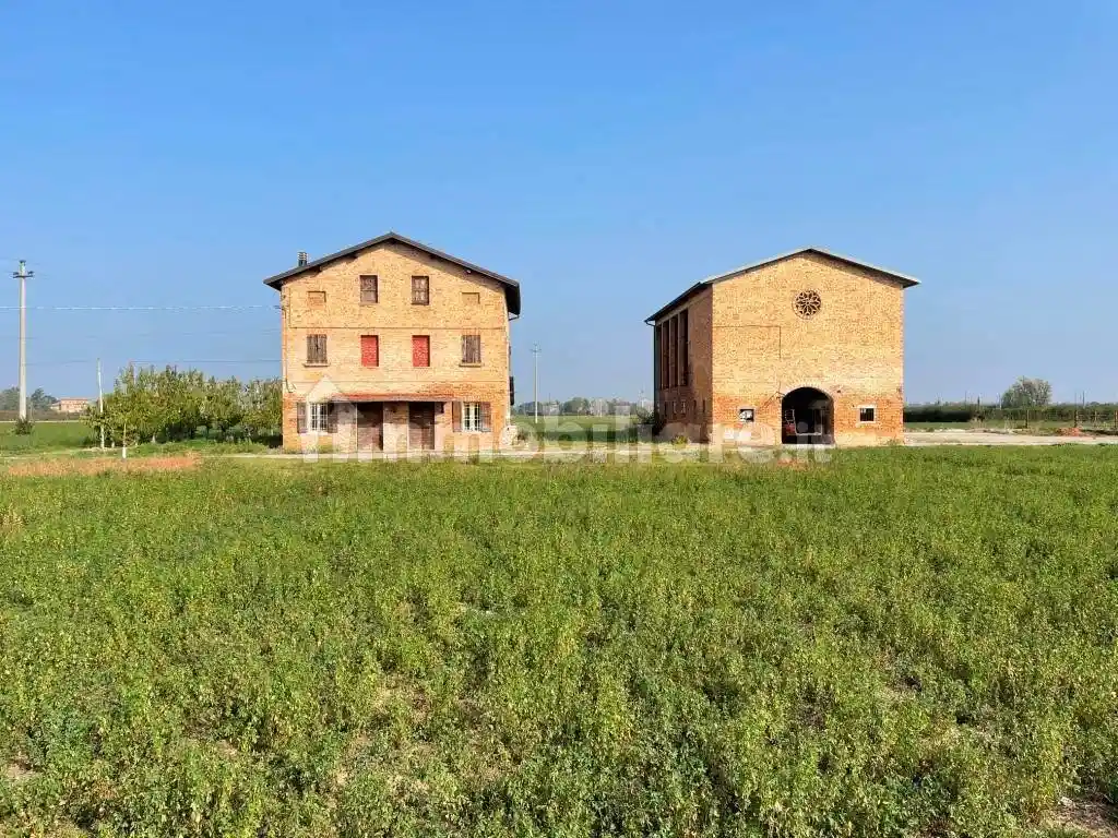 Rustico - Casale in vendita a Vignola