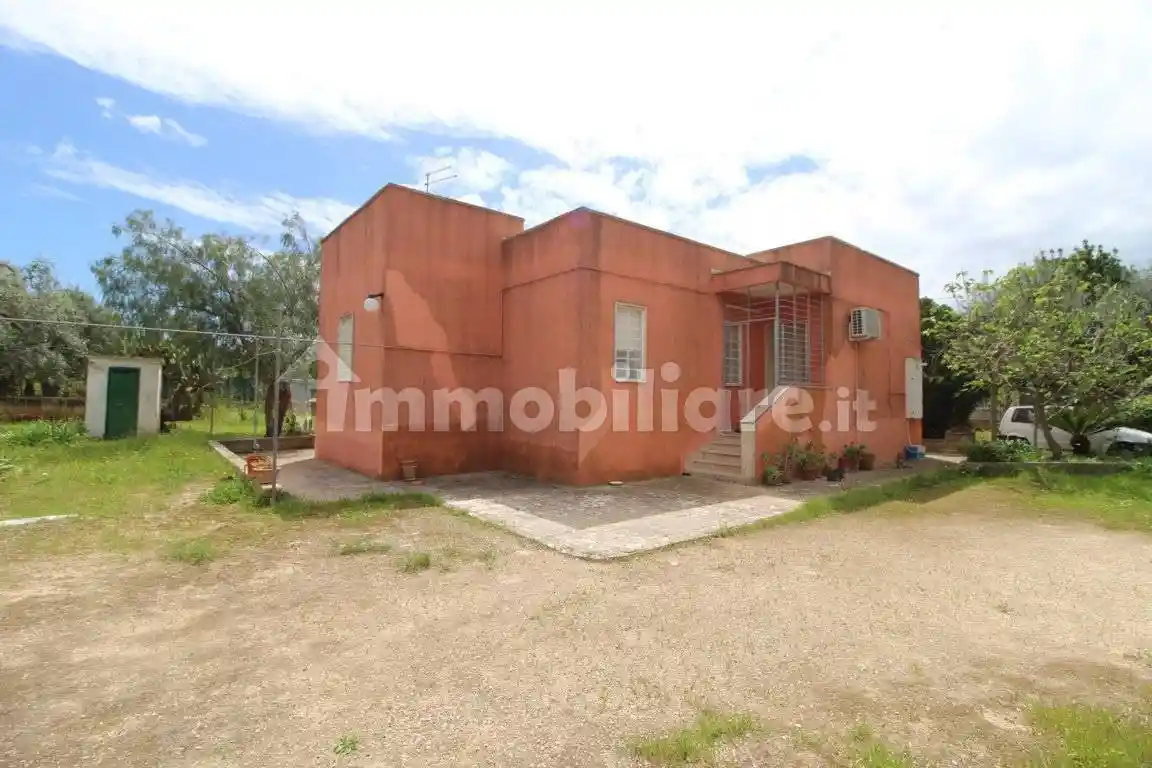 Villa in vendita a Villa Castelli