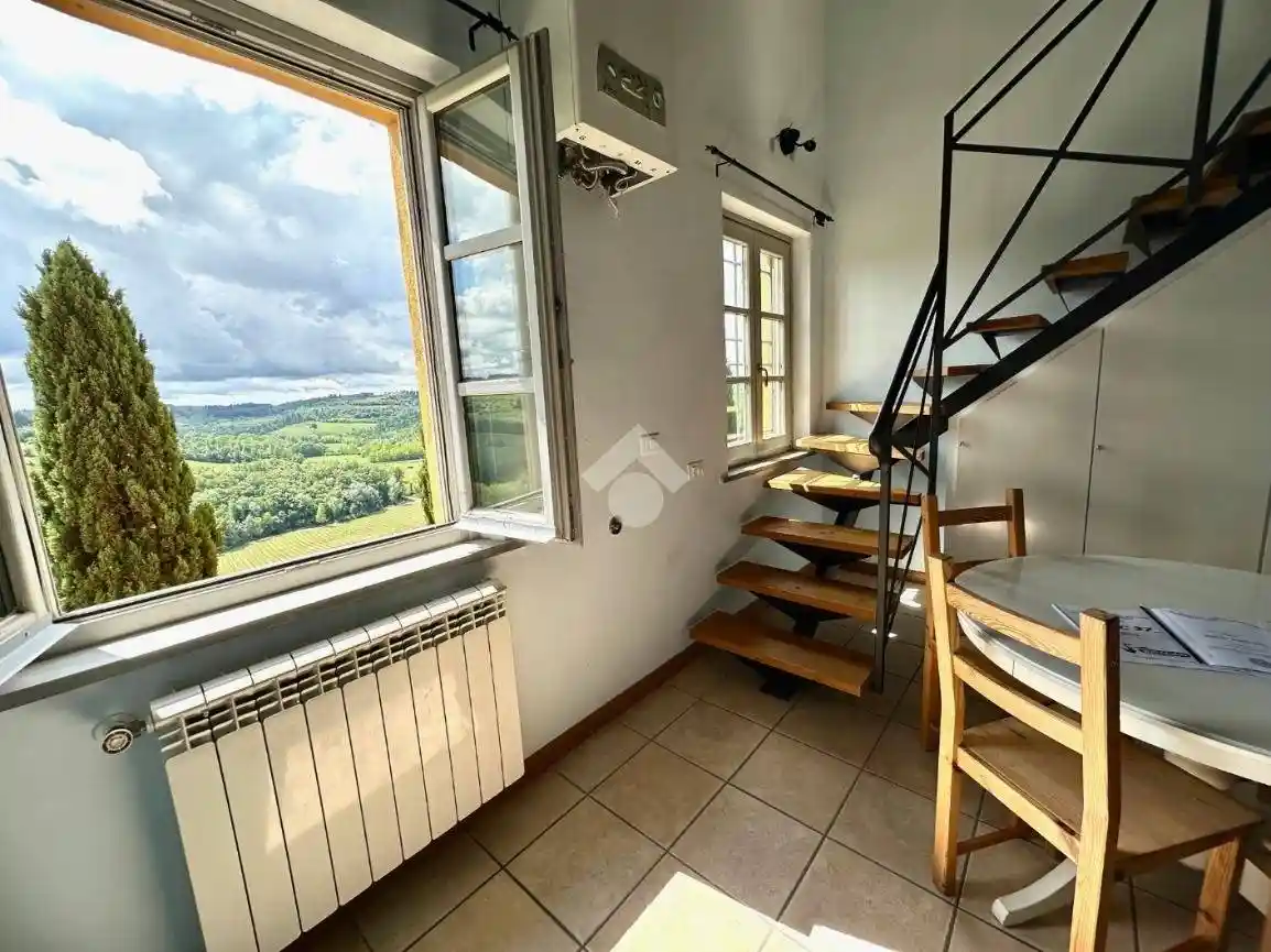 Appartamento in vendita a Montespertoli