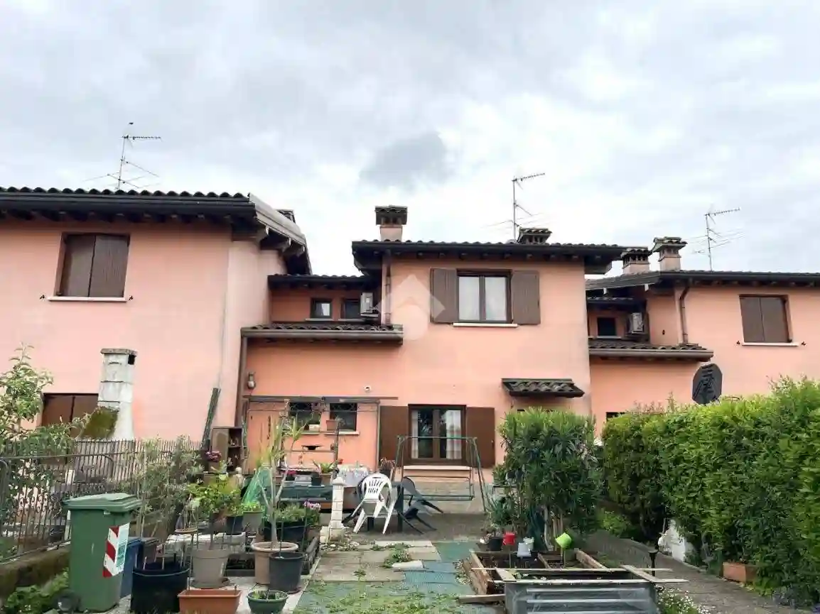 Villetta a schiera - foto 2