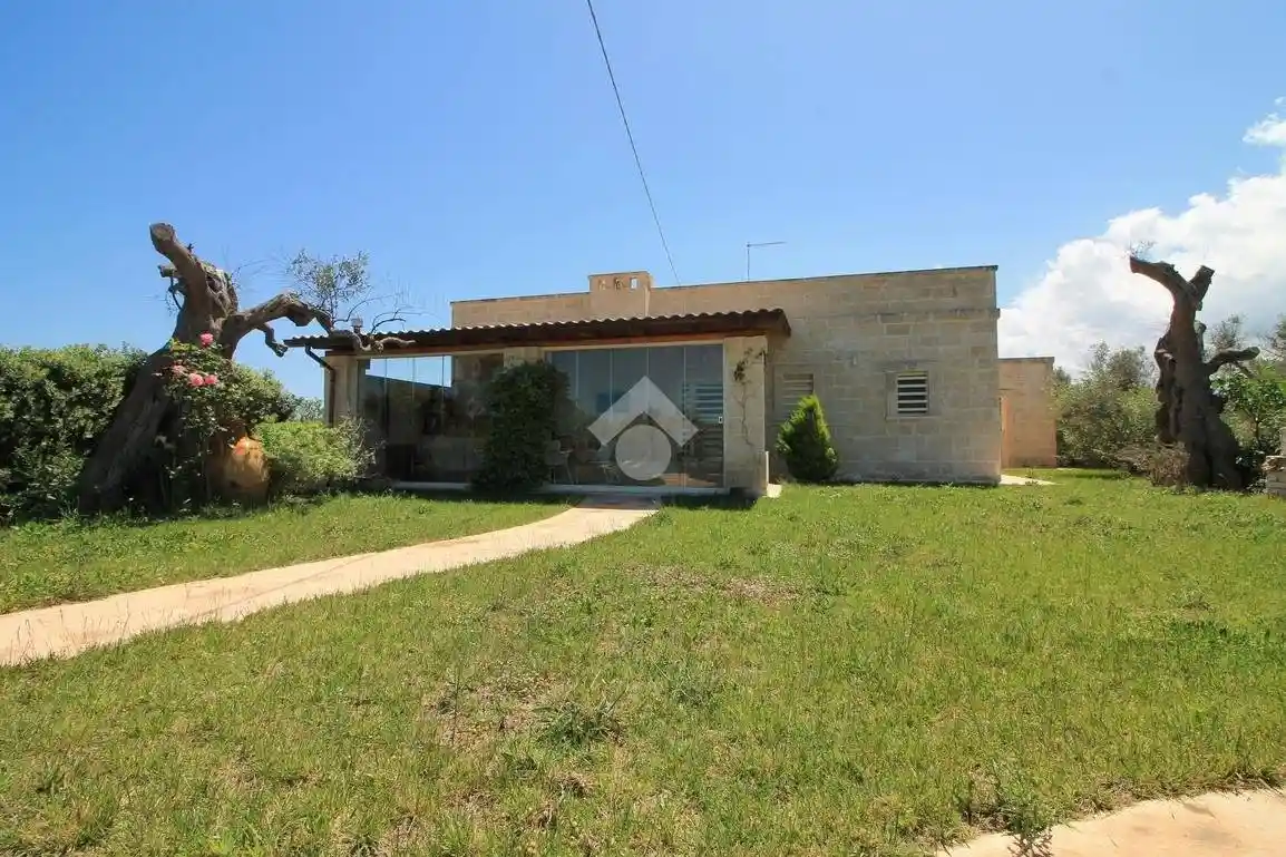 Villa in vendita a San Vito dei Normanni