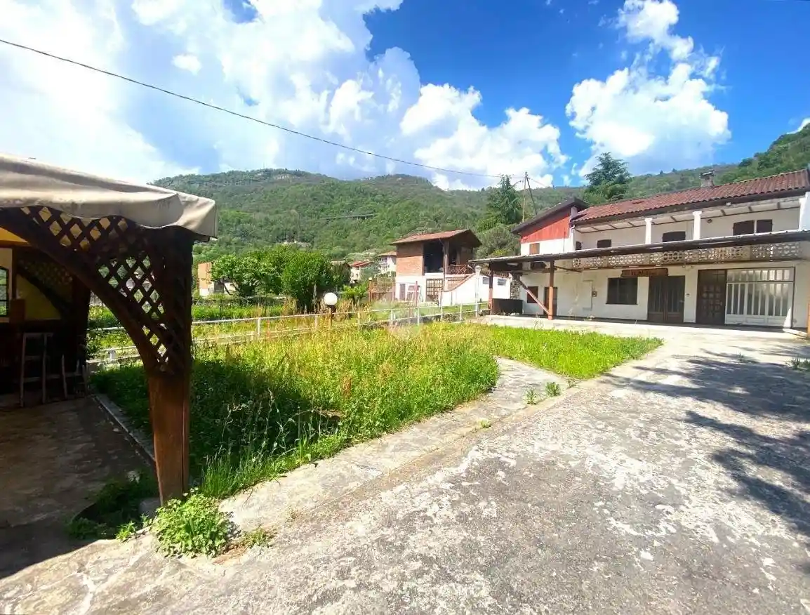 Terratetto unifamiliare via dei mulini 1, Centro, Borgofranco d'Ivrea - foto 2