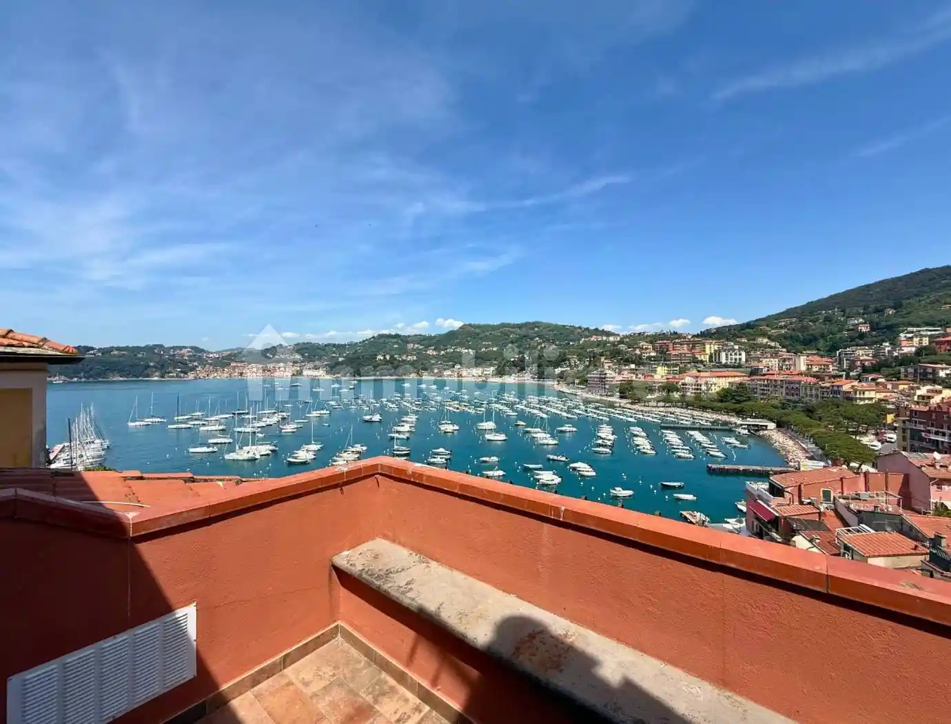 Appartamento in vendita a Lerici