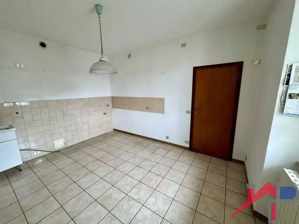 Terratetto plurifamiliare 145 m², buono stato, Centro, Carenno - foto 5