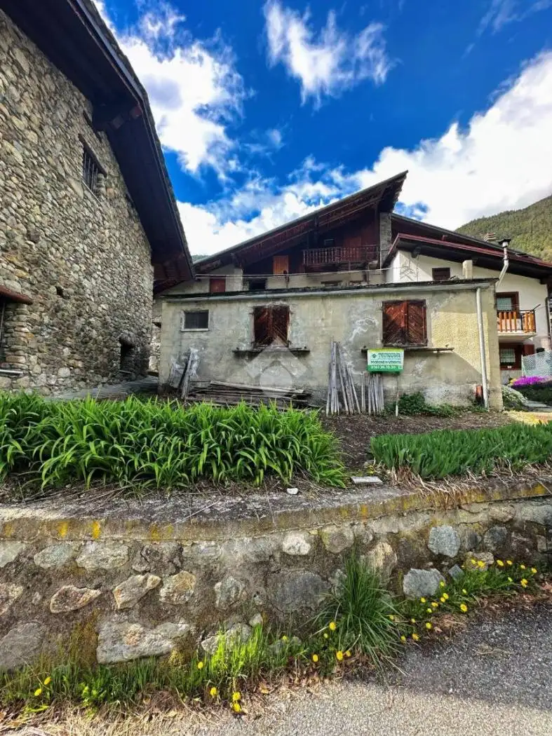 Rustico - Casale in vendita a Valpelline