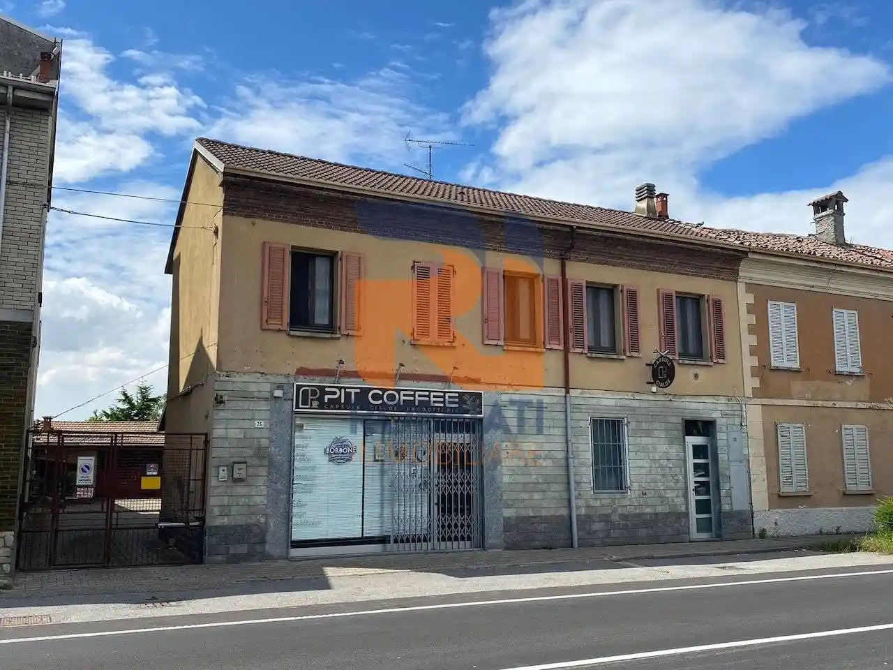 Villa in vendita a Cava Manara