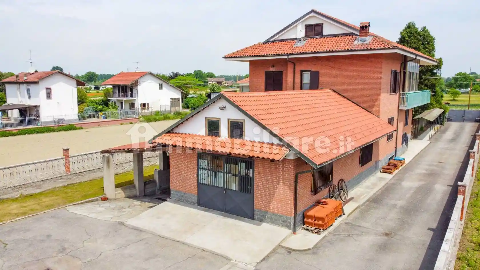 Villa in vendita a Castiglione Torinese